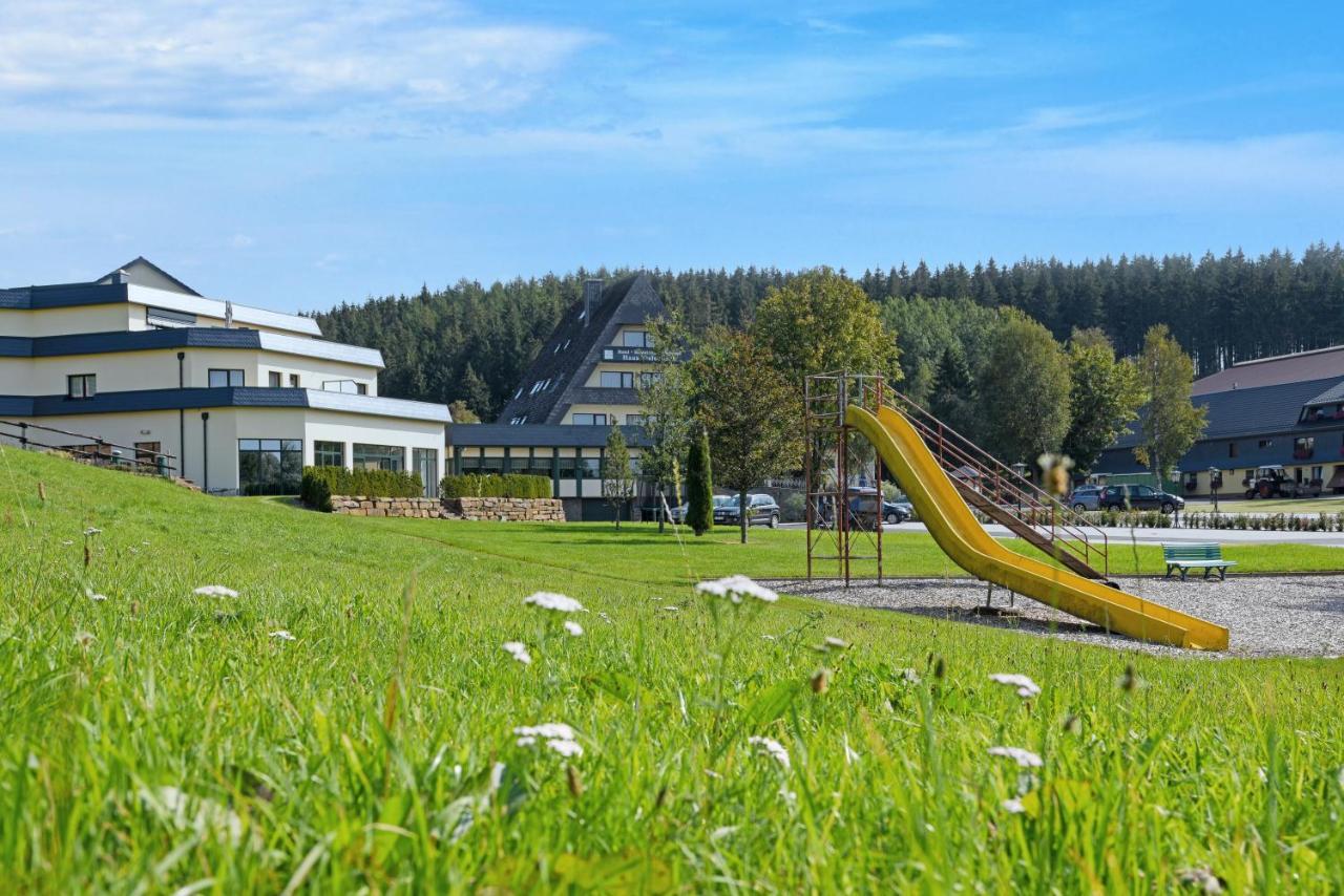 Hotel Haus Tiefenbach Büllingen Exterior foto